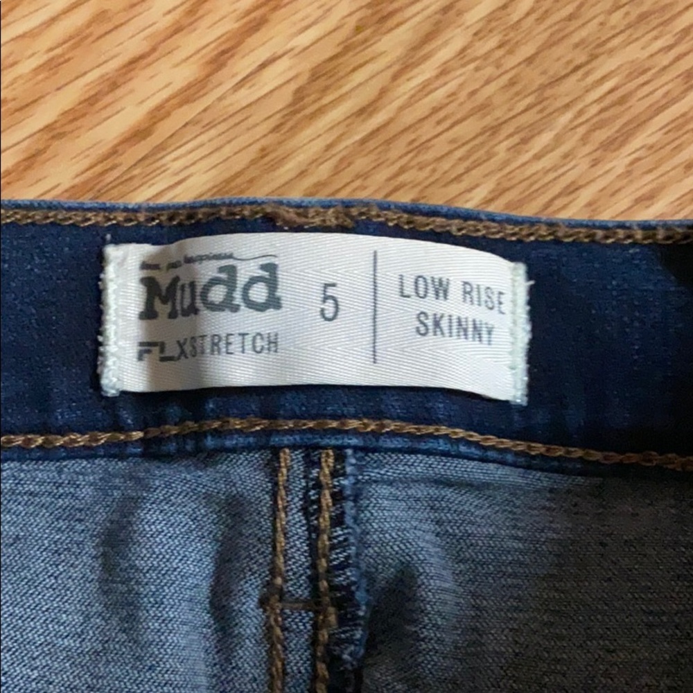 Size 5 Distressed Ripped Blue Jeans - Picture 2 of 8